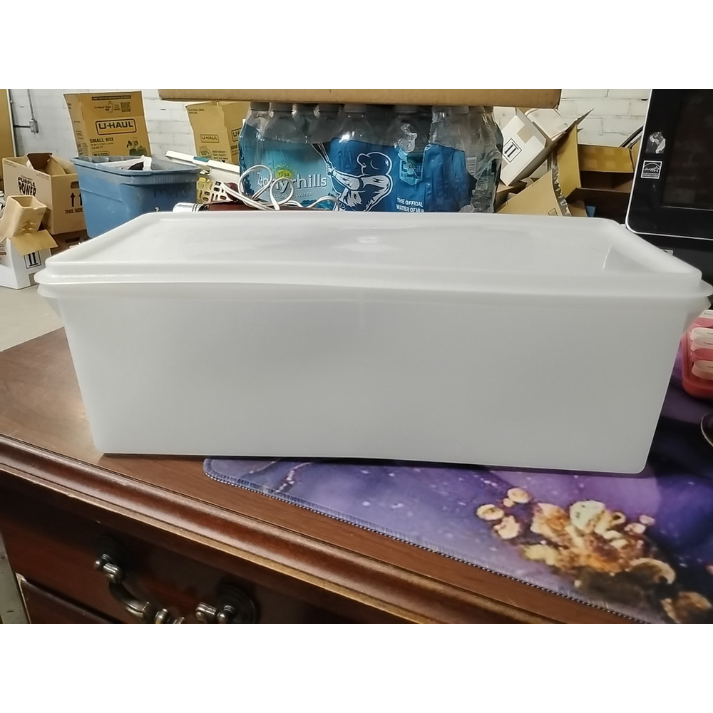 Vintage Tupperware Jumbo Bread Keeper Storage Box Container Sheer